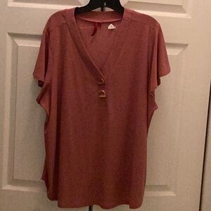 🌸NWT Sexy Size 2 XLarge Top Closet Must Have & Fun to Wear 🌸